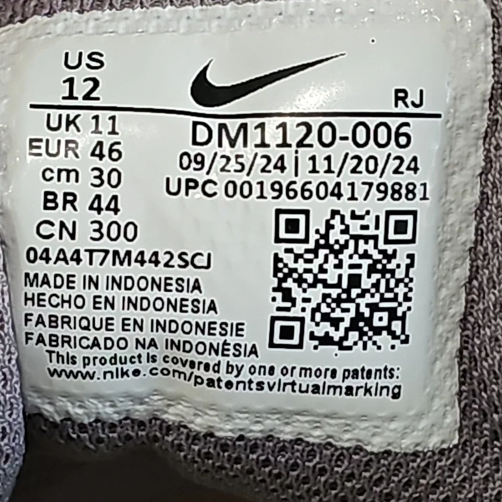 Nike Legend‎ Essential 3 NN Phantom Sail Green Sneakers DM1120-006 Men's Size 12